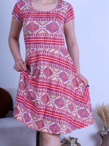 عروسکی بلند طرح گلیم