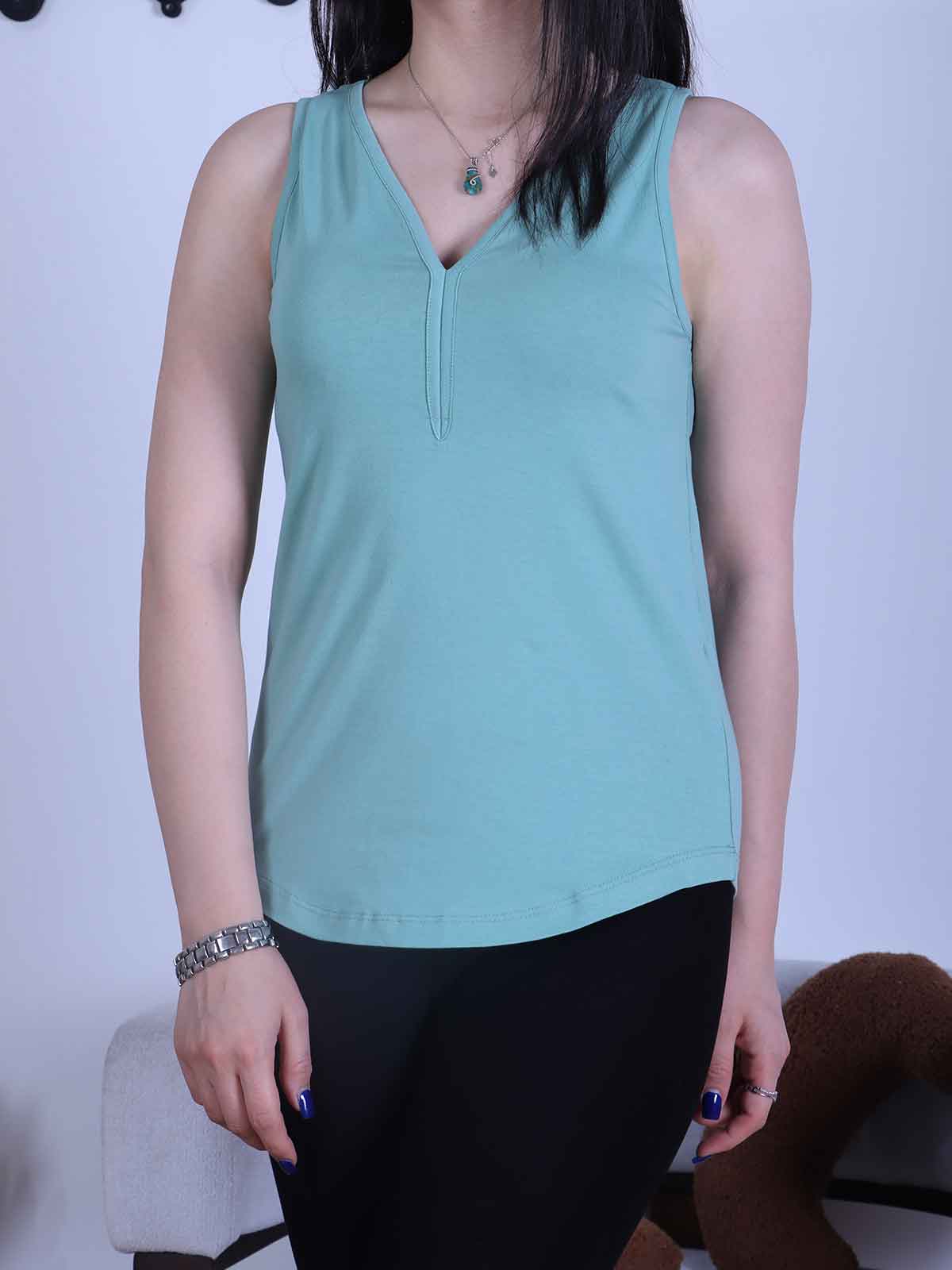 v-neck004