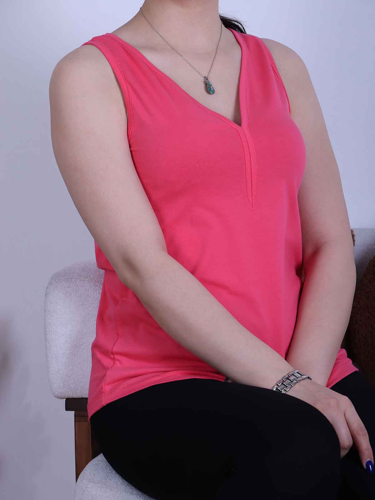 v-neck008
